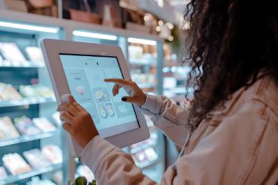 The Essential Guide to Retail Data Analytics 👇