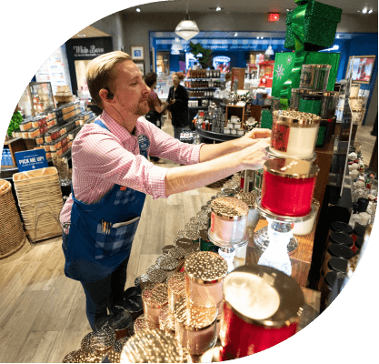 Xmas race: How to avoid empty shelves or overstock