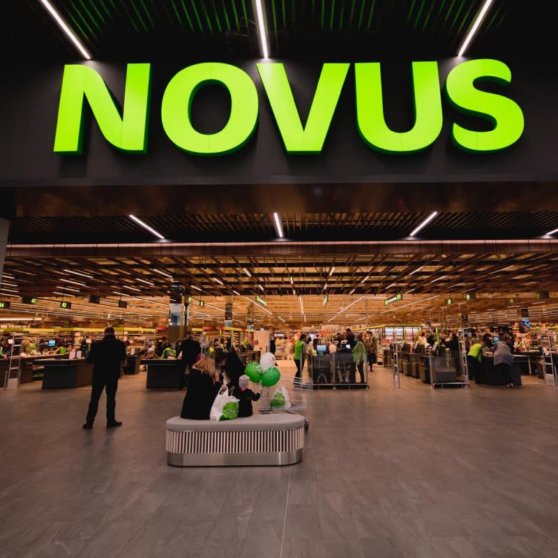 Improving Operational Efficiency through AI-Driven Forecasting and Replenishment